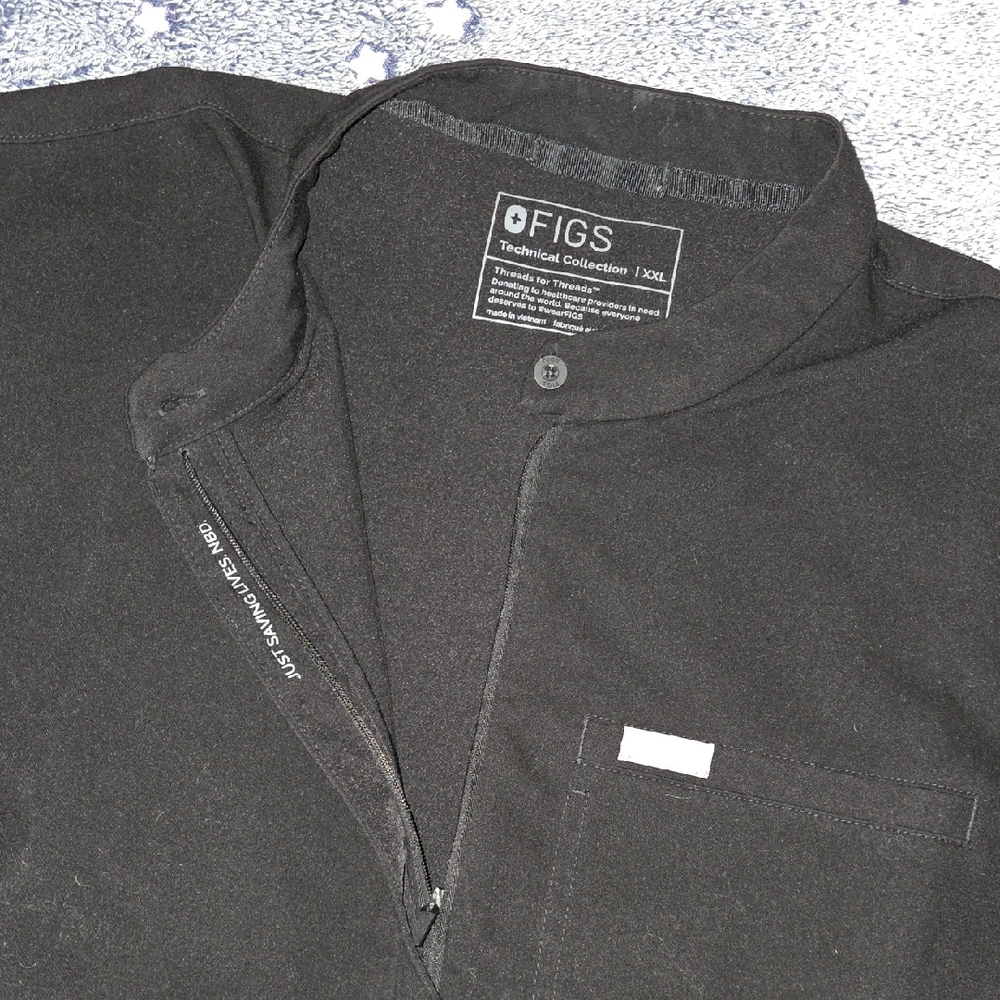 XXL FIGS Black Mock Neck Work Wear Nurse Scrub Top Medical Utility Relaxed Fit